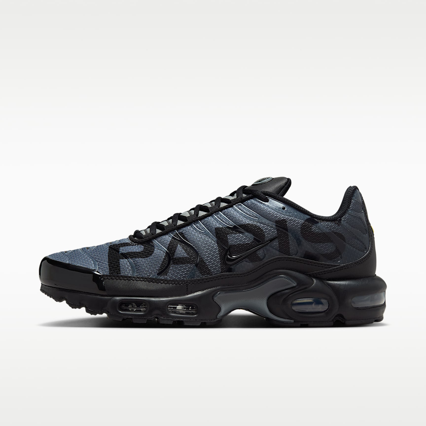 Paris Saint-Germain Air Max Plus Premium Men's Nike Shoes. Nike ID